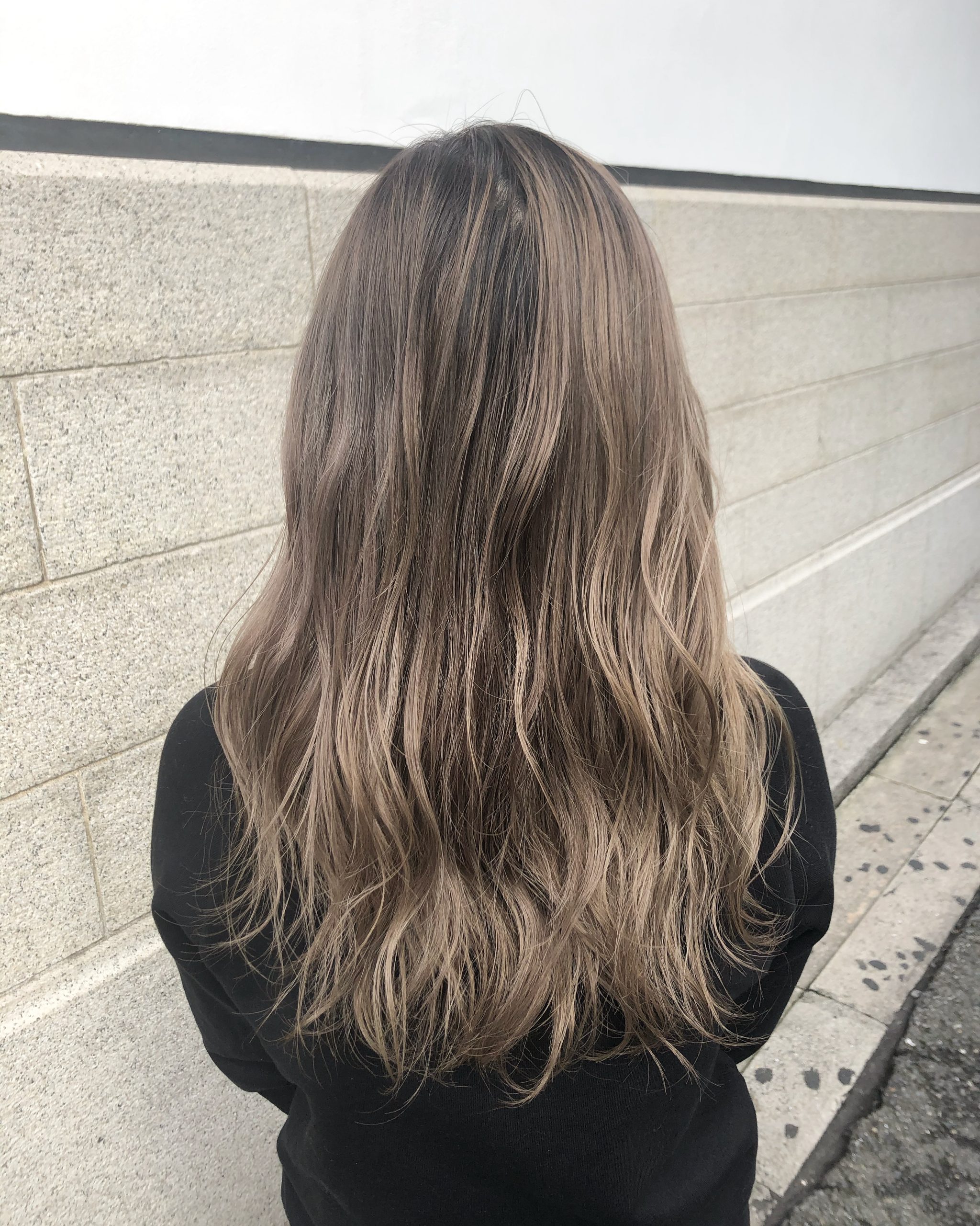 ブリーチの使いわけからブリーチ無しでもできる ミルクティーカラー 奈良 京都 大阪の美容室 ハピネス ブリーチの使いわけからブリーチ無しでもできる ミルクティーカラー 奈良 京都 大阪の美容室 ハピネス
