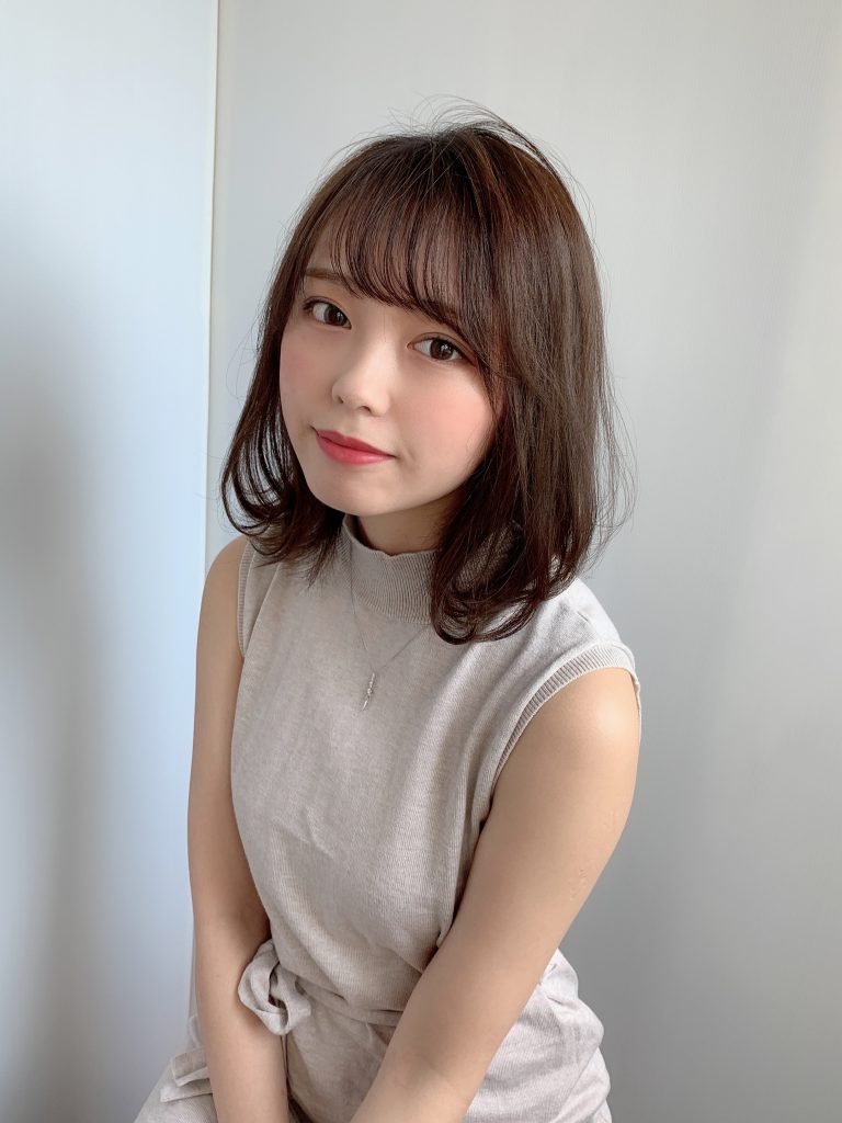 前髪の切り方だけで小顔 今までよりも可愛い前髪に 奈良 京都 大阪の美容室 ハピネス